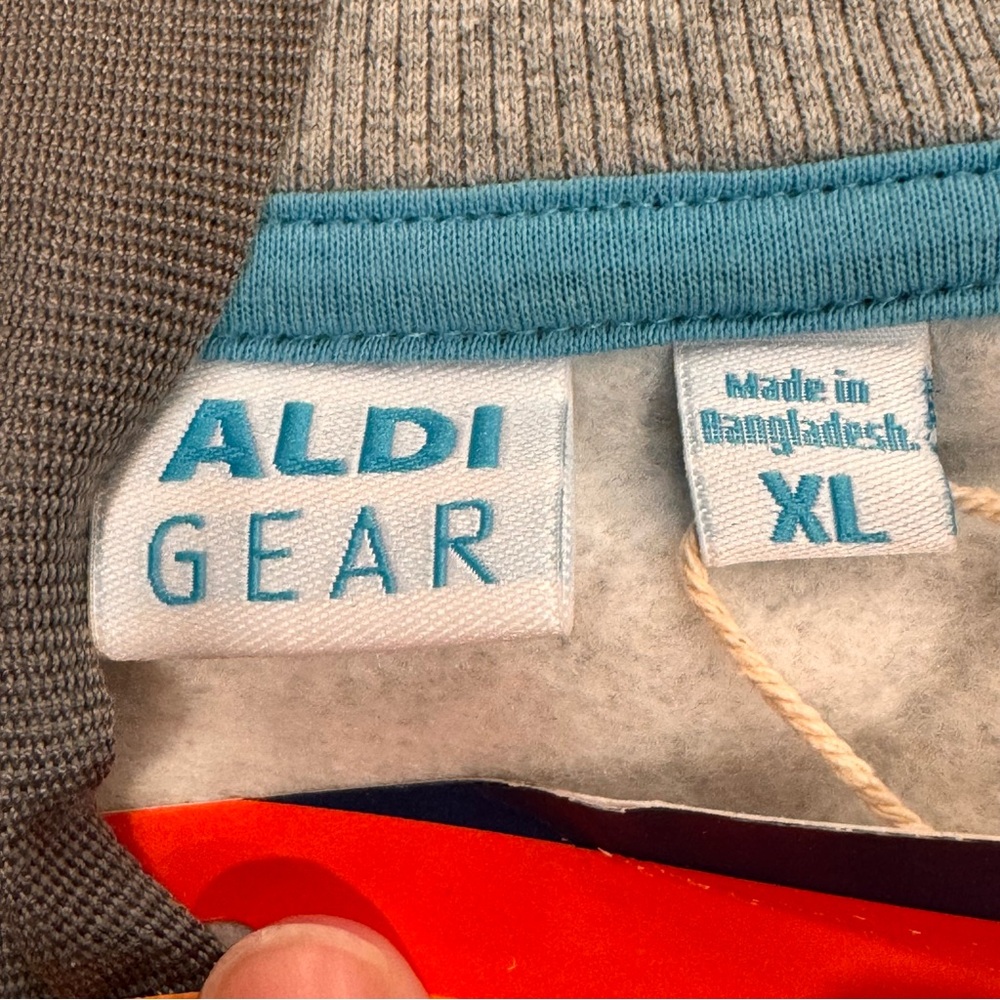 ALDI Gear 2024 Capsule Collection Ladies Pullover Sweatshirt NWT - Picture 7 of 7